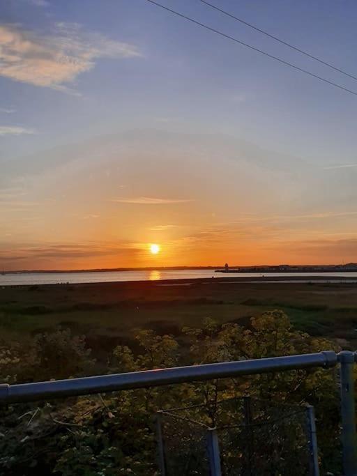 The Tiny Sea Gem Apartment Jaywick Sands Екстериор снимка